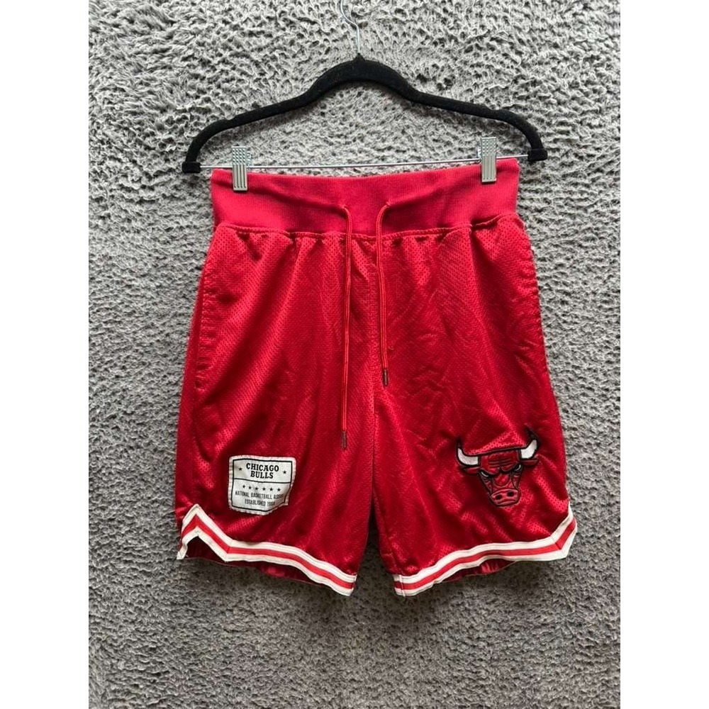 Ultra Game NBA Chicago Bulls Slam‎ Active Basketball Training Shorts Red Size S